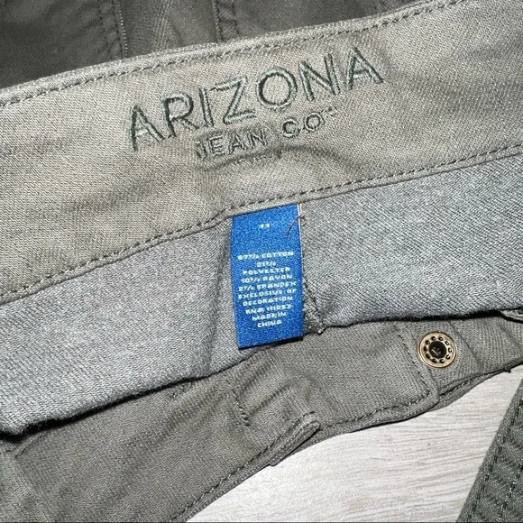 Arizona Jean Company Army Green High Rise Tie Waist Shorts, Size 11 - Picture 3 of 4